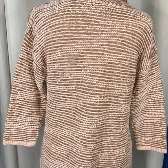 New York & Company pink and gold striped Women Sweater, cowl neck - Picture 4 of 7